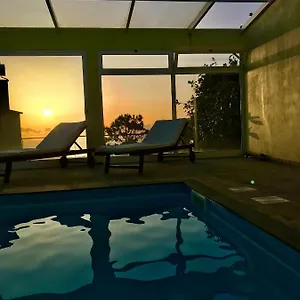 Appartement Casa Da Relva Com Piscina Aquecida Interna, Arco da Calheta (Madeira)
